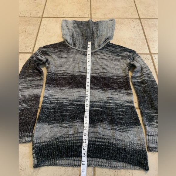 DENVER HAYES Gray & Black Striped Cowl Neck Tunic Sweater - M/M - Picture 5 of 5